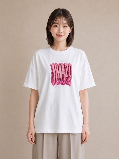 【受注生産】YMAZO Tシャツ レディース 半袖 オーバーサイズ ロゴ レター アルファベット 文字 イニシャル 白T 綿100% ホワイト M L 手描き くすみカラー 大人可愛い 通勤 推し活 2026新作 ギ｜Y字ロゴ（大きめプリン