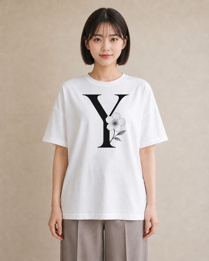 【受注生産】YMAZO Tシャツ レディース 半袖 ゆったり いちご イチゴ 苺 ストロベリー フルーツ 白T 綿100% ホワイト M L 手描き 韓国っぽい 大人可愛い カジュアル お出かけ 初夏 父の日 ギフト｜イニシャルY（大きめプ
